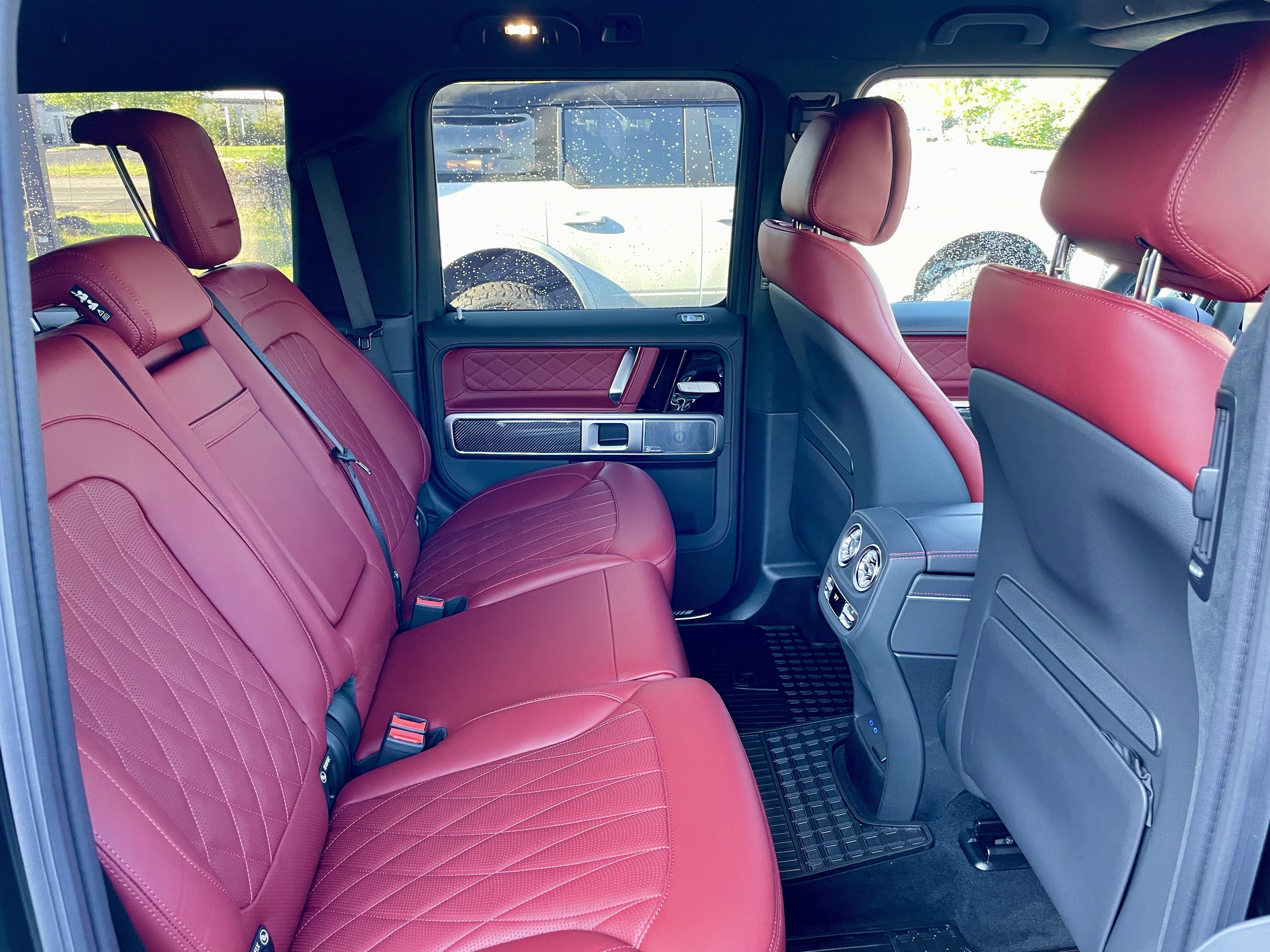 Used 2026 Mercedes-Benz G 63 AMG 4MATIC image 32