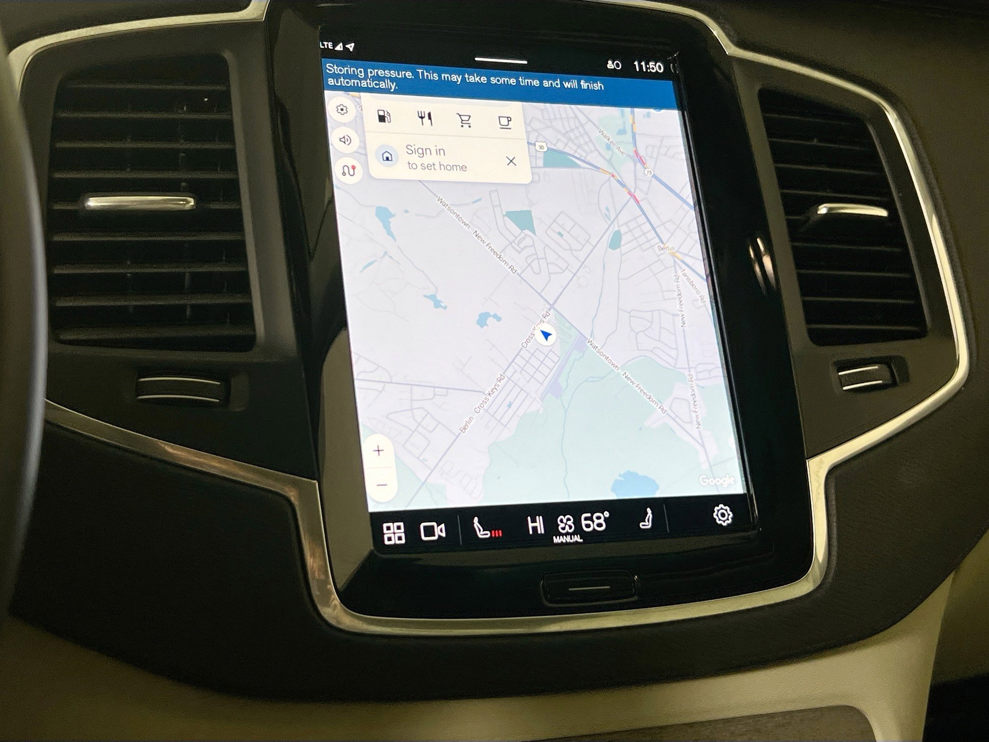 Used 2023 Volvo XC90 B6 Core w/ Protection Package Premier image 13