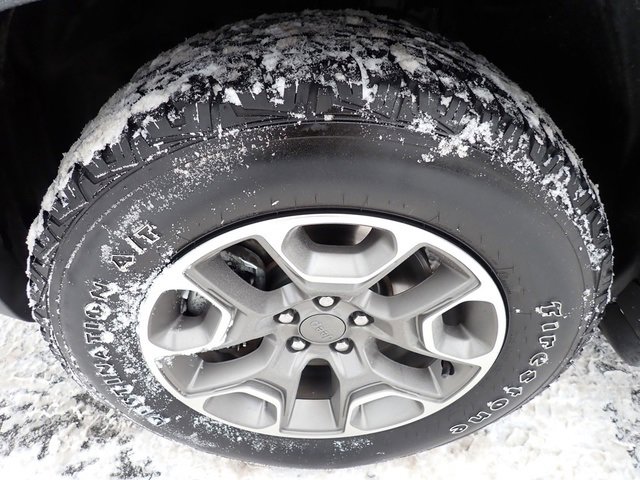 Certified 2022 Jeep Cherokee Trailhawk w/ Comfort/Convenience Group image 11