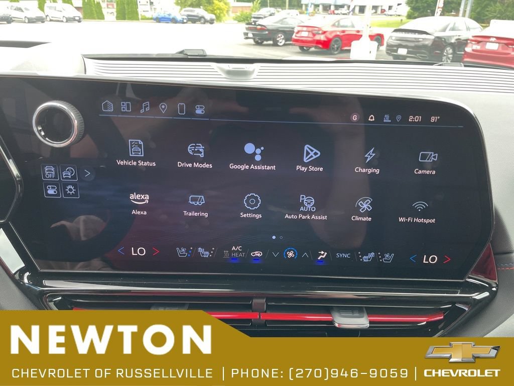 New 2024 Chevrolet Silverado EV RST AWD/4WD image 31