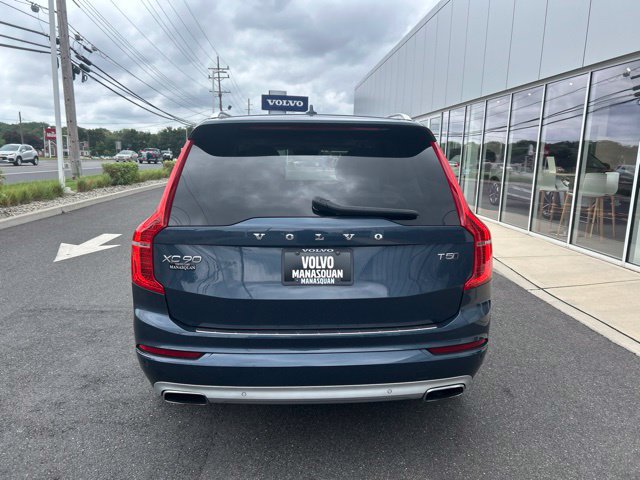 Used 2021 Volvo XC90 T5 Momentum w/ Climate Package AWD/4WD image 4
