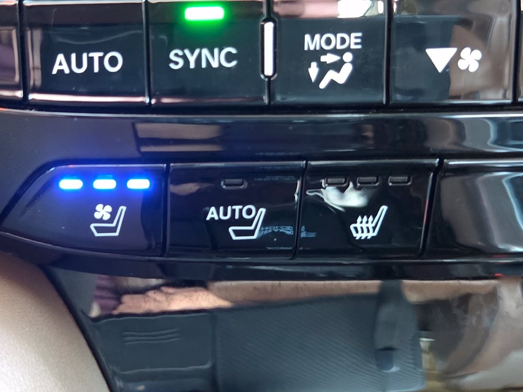 Used 2022 Acura MDX w/ Advance Package AWD/4WD image 8