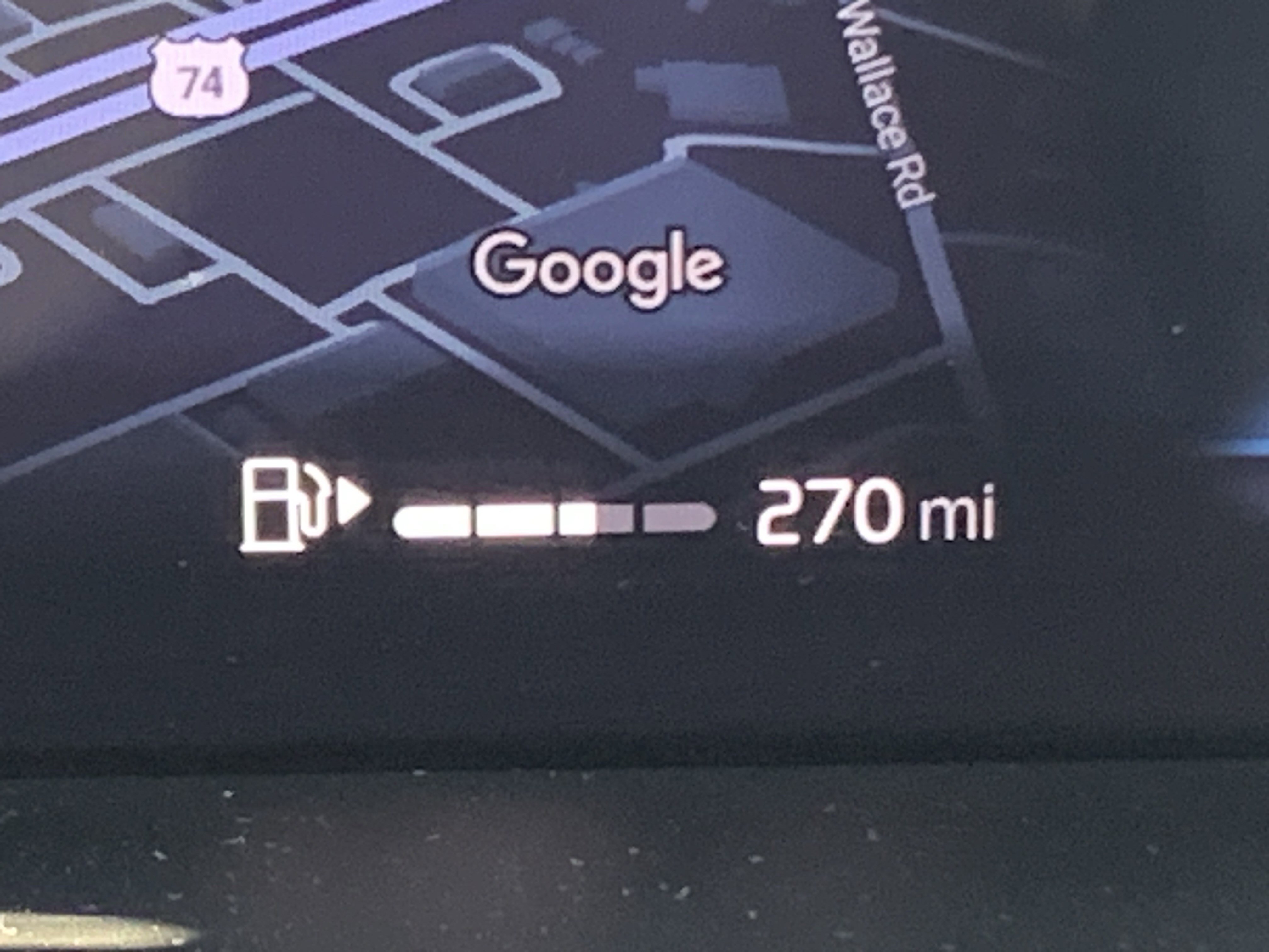 Used 2025 Volvo XC40 B5 Plus image 22