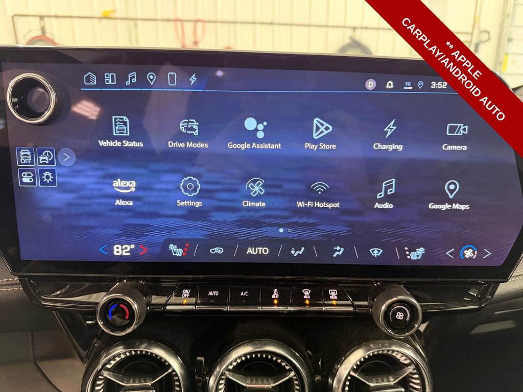 Used 2024 Chevrolet Blazer EV LT image 25