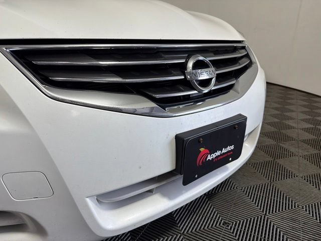 Used 2011 Nissan Altima 2.5 S FWD image 28