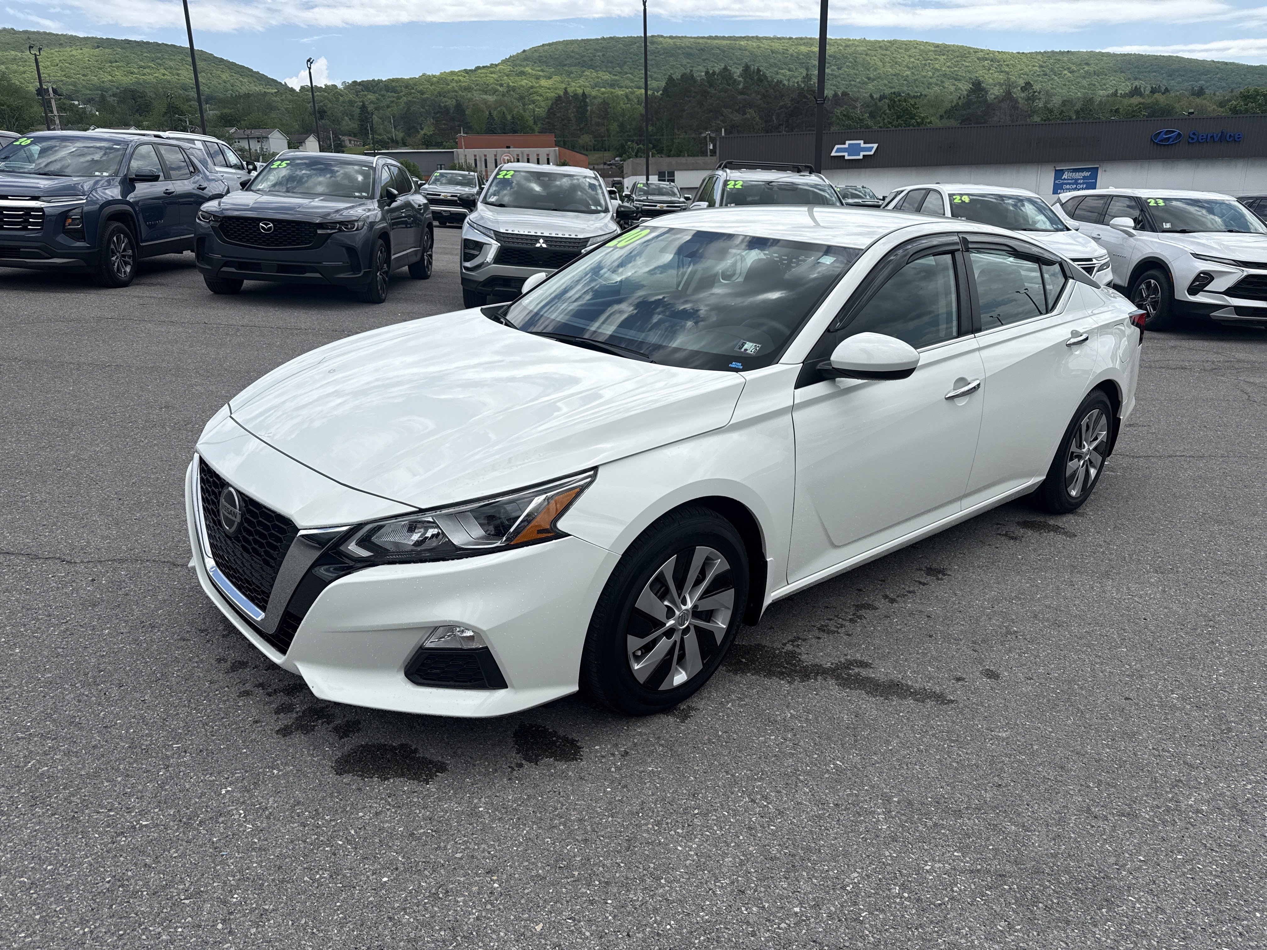 Used 2020 Nissan Altima 2.5 S FWD image 8