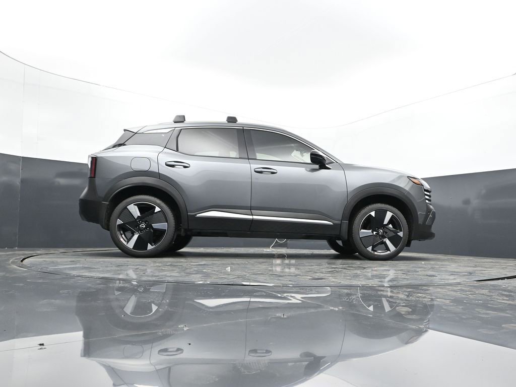 New 2026 Nissan Kicks SR w/ Cold Weather Package AWD/4WD image 28