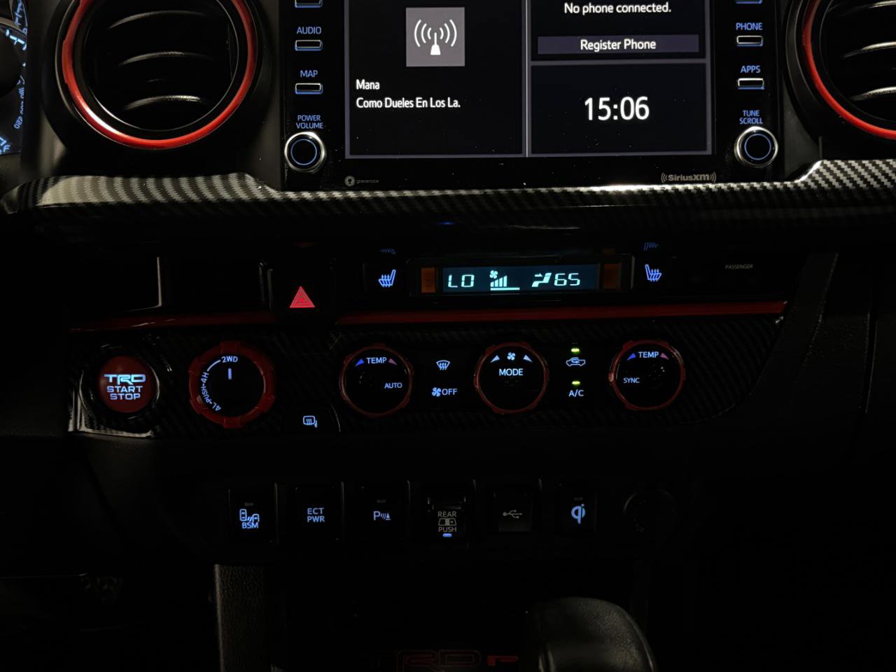 Used 2021 Toyota Tacoma TRD Off-Road w/ Technology Package AWD/4WD image 25