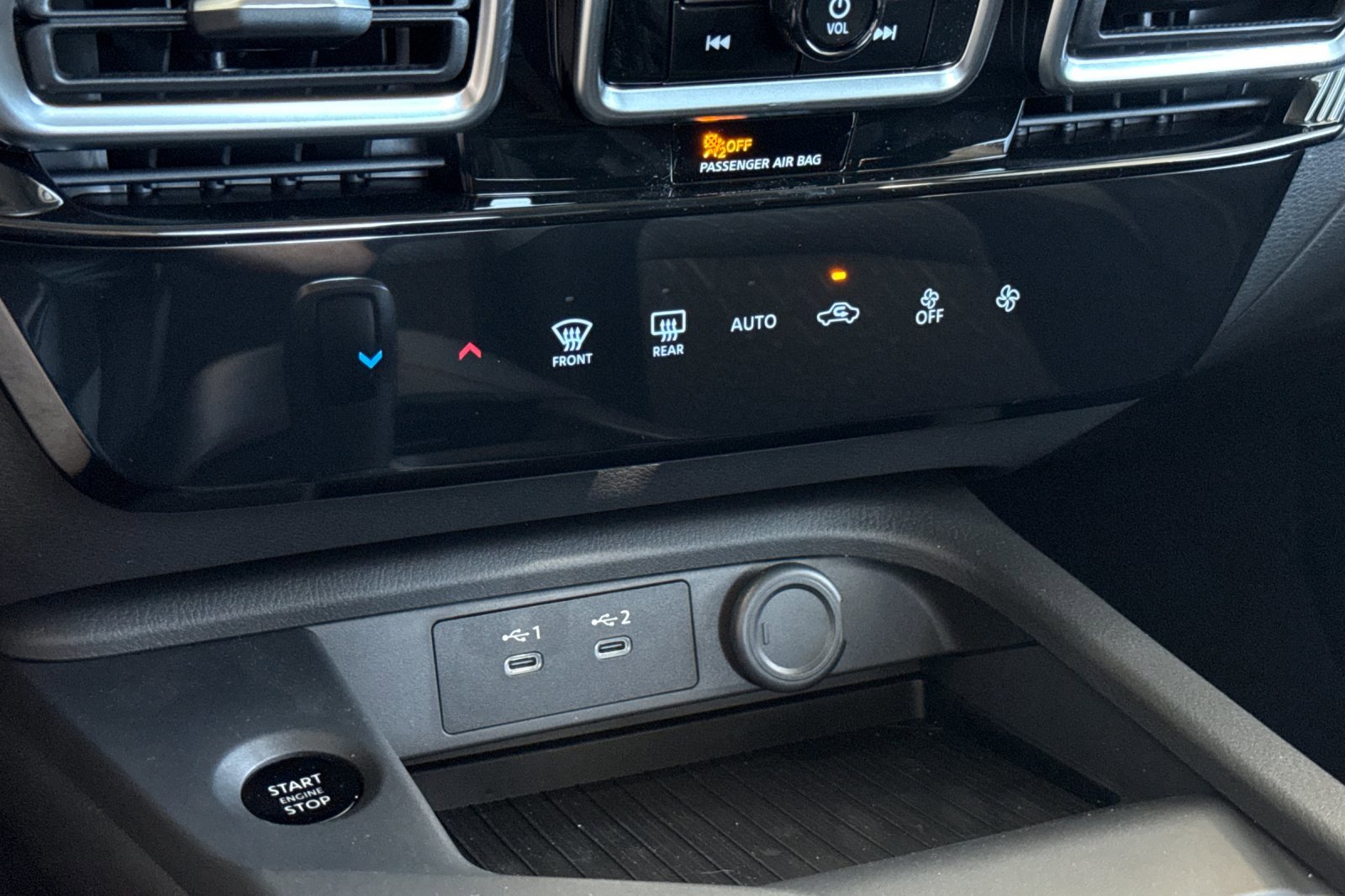 New 2026 Nissan Sentra SV w/ Floor Mat Package FWD image 19