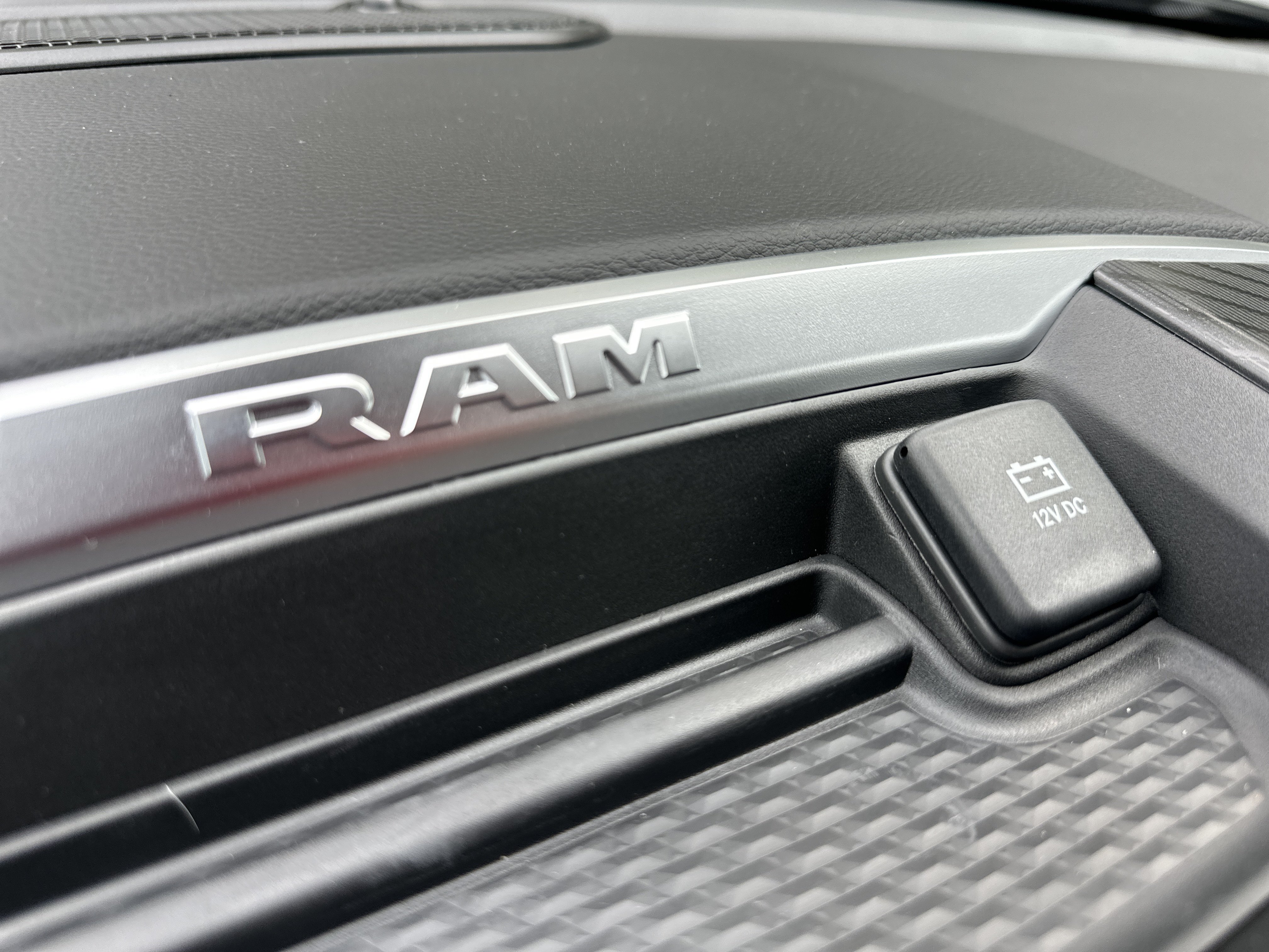 New 2026 RAM 1500 Big Horn AWD/4WD image 34