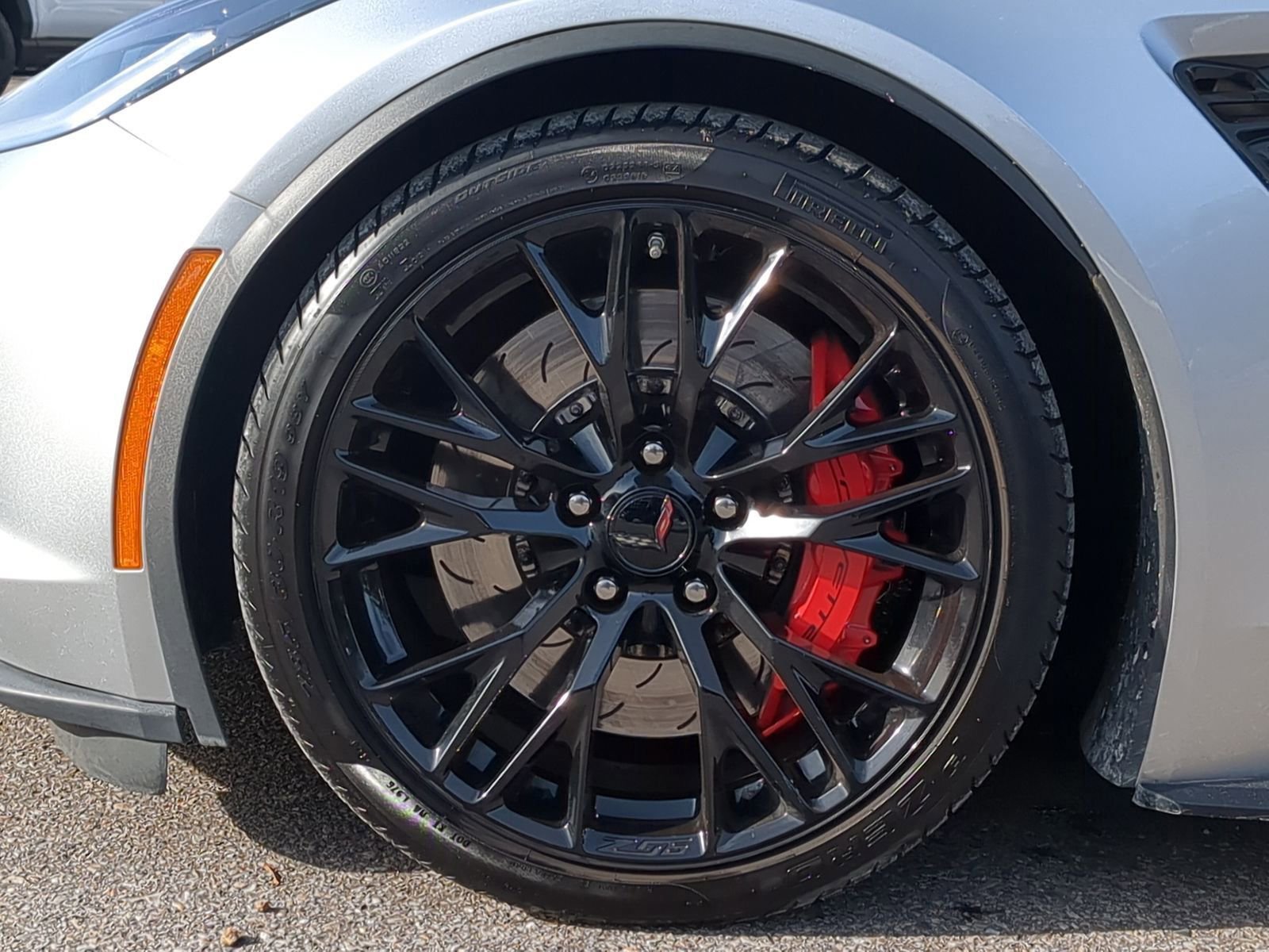 Used 2017 Chevrolet Corvette Z06 w/ Battery Protection Package image 18