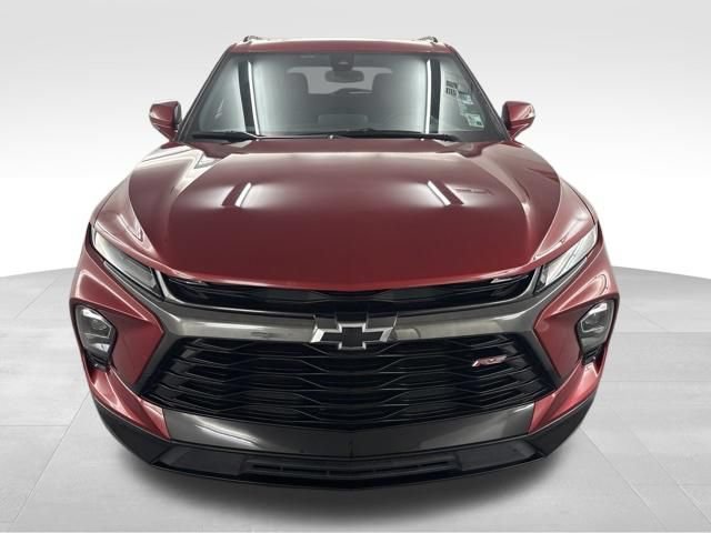 Used 2023 Chevrolet Blazer RS w/ Enhanced Convenience Package FWD image 2