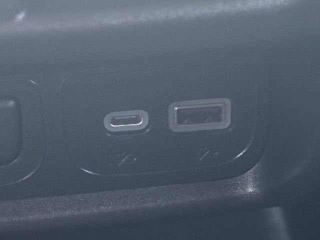 Used 2022 Cadillac XT4 Premium Luxury w/ Technology Package image 6