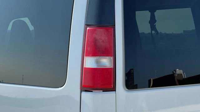 Used 2017 Chevrolet Express 2500 LT w/ LT Preferred Equipment Group image 81