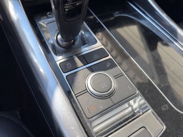 Used 2019 Land Rover Range Rover Sport HSE Dynamic image 13