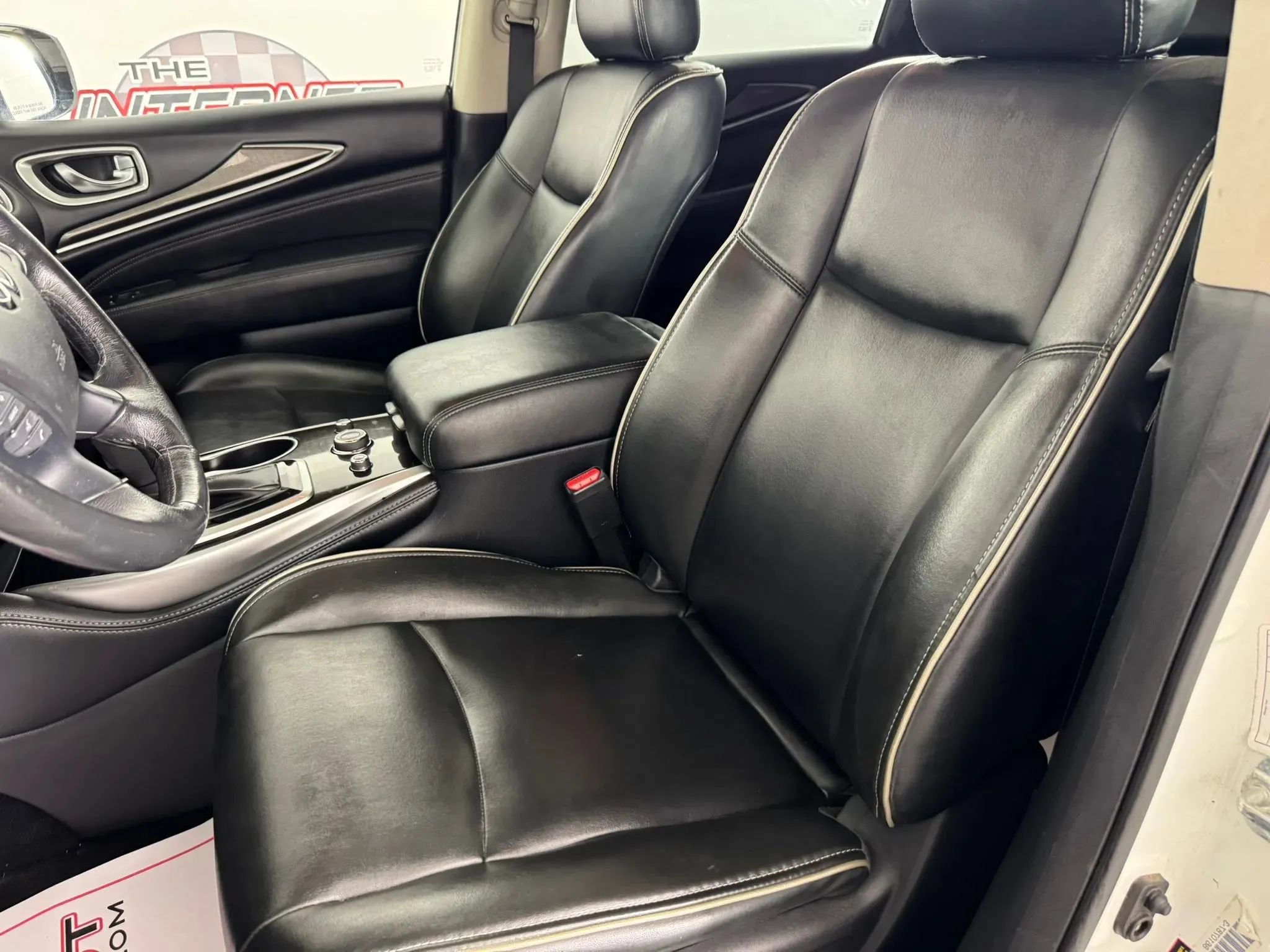 Used 2019 INFINITI QX60 Luxe AWD/4WD image 32