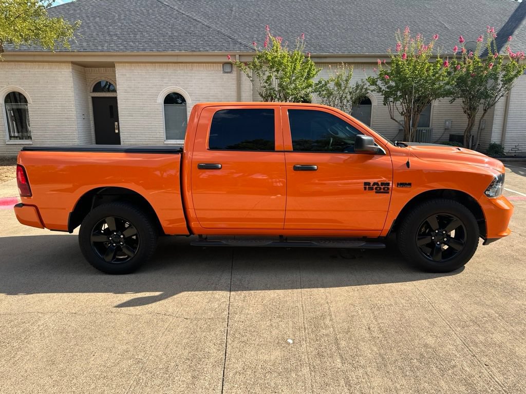 Used 2019 RAM 1500 Express w/ Express Value Package AWD/4WD image 11