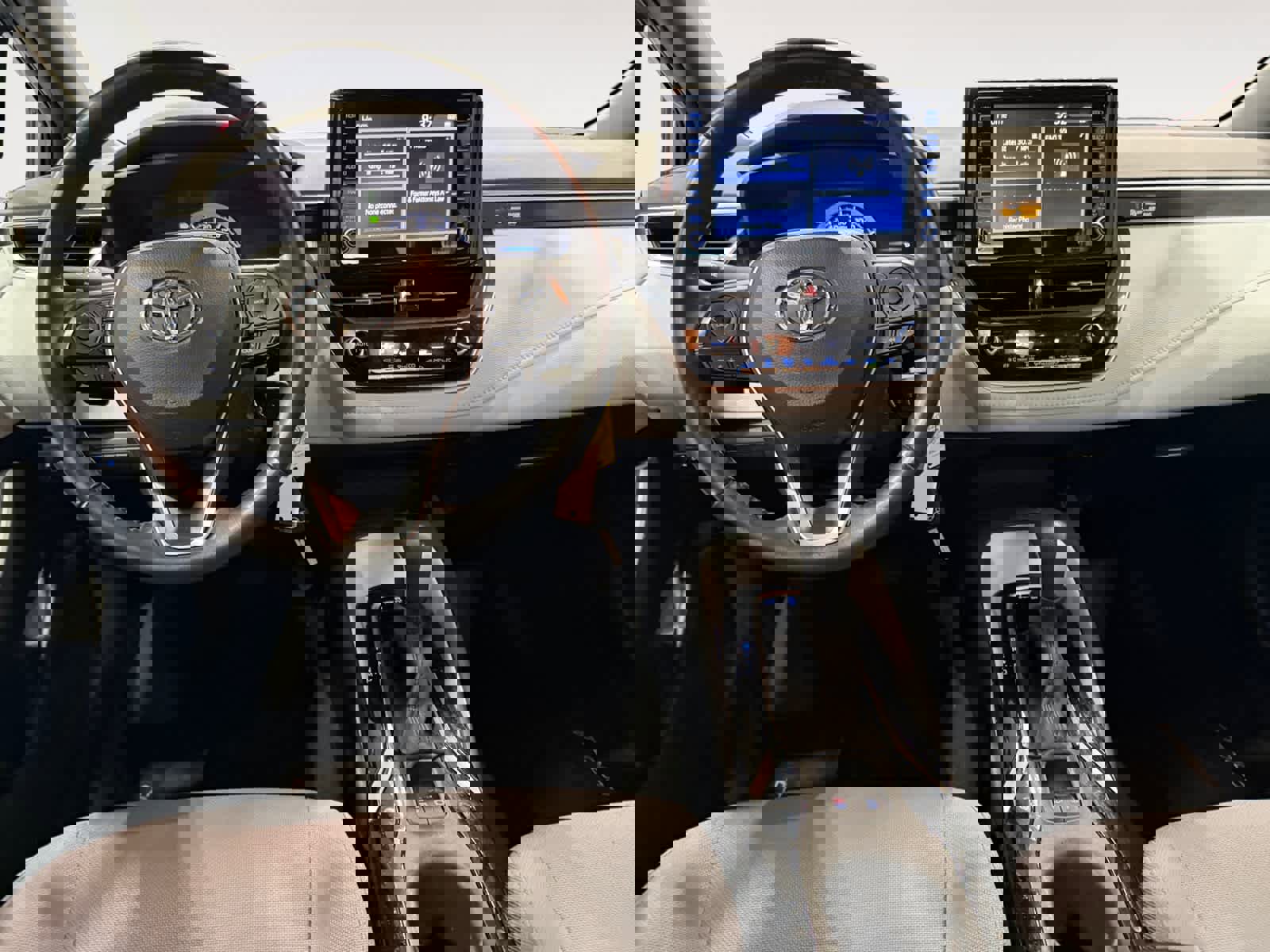 Used 2022 Toyota Corolla SE w/ Carpet Mat Package (TMS) image 11