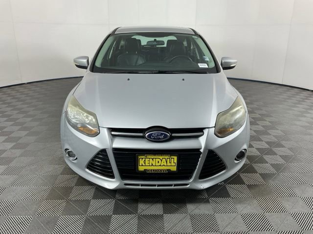 Used 2014 Ford Focus Titanium FWD image 2