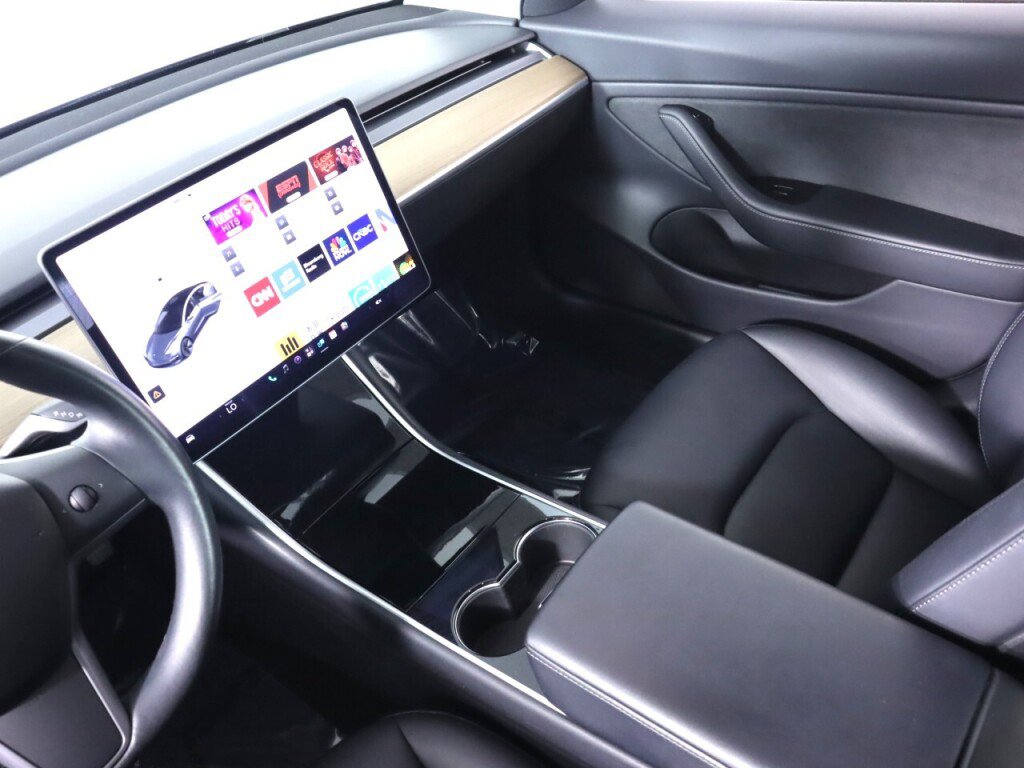 Used 2018 Tesla Model 3 Long Range AWD/4WD image 31