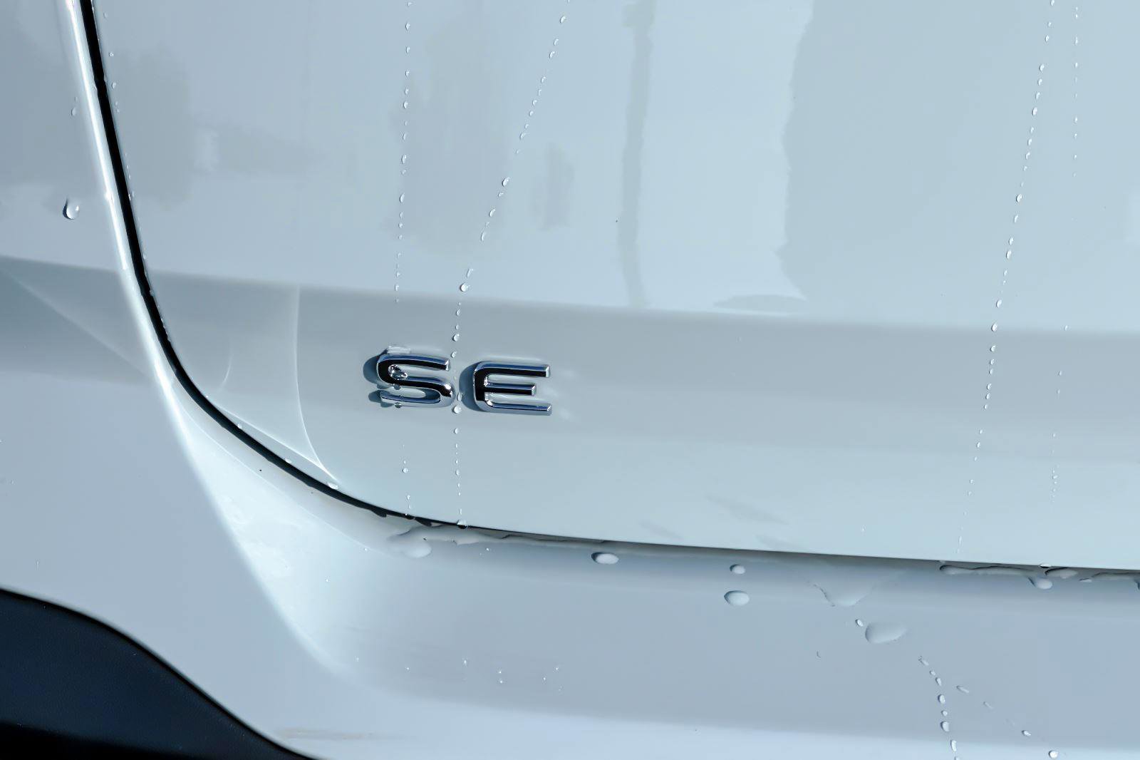 New 2026 Volkswagen Taos SE image 25