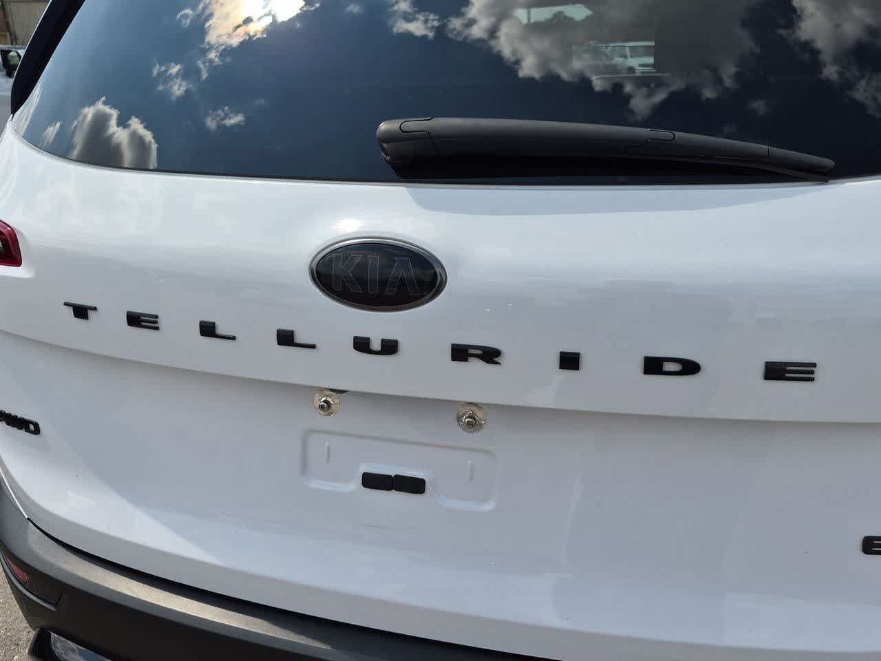 Used 2021 Kia Telluride EX w/ EX Premium Package AWD/4WD image 12