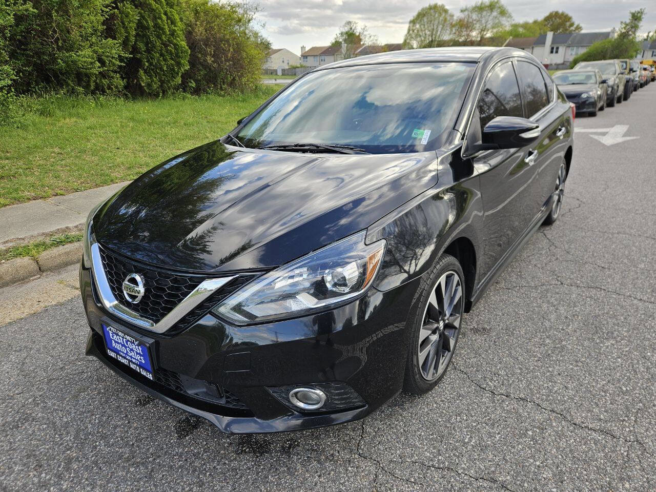Used 2018 Nissan Sentra SR image 3