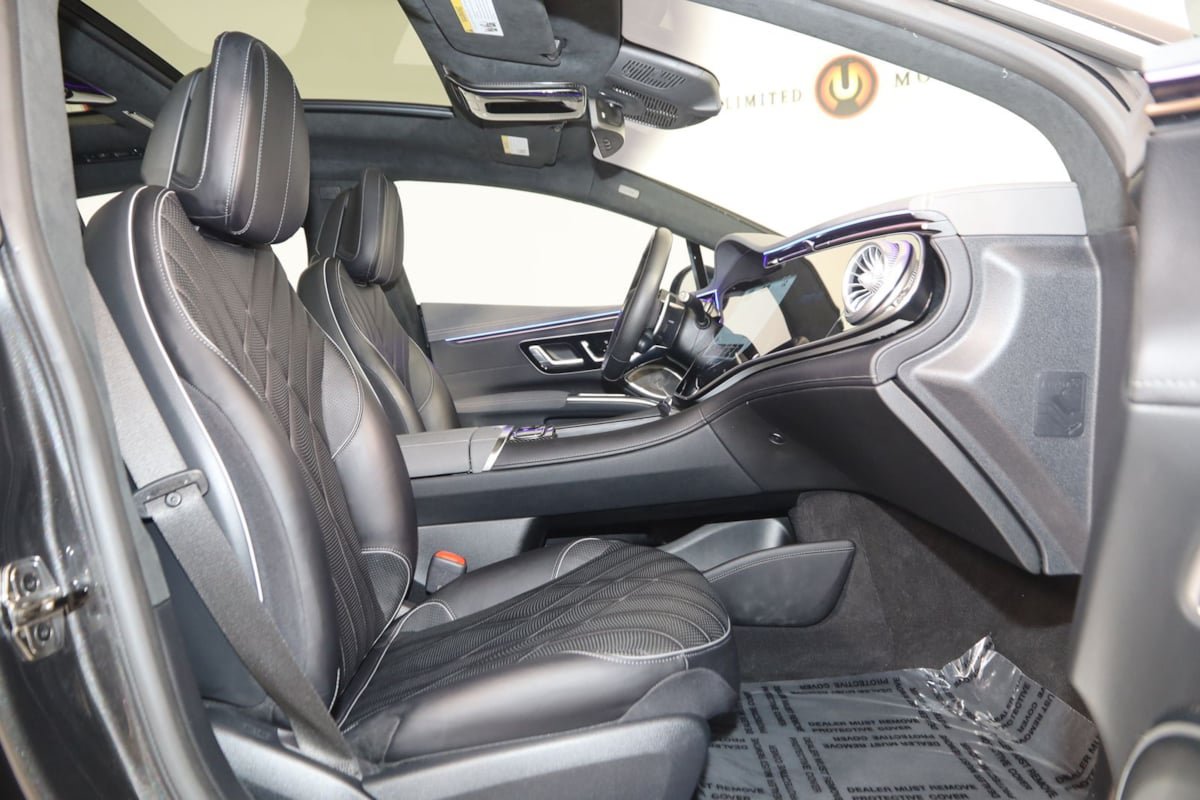 Used 2023 Mercedes-Benz EQS AMG 4MATIC image 16