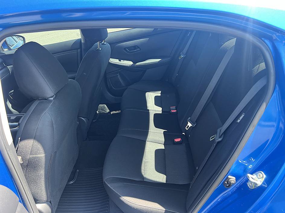 Used 2025 Nissan Sentra SV w/ All-Weather Package FWD image 14