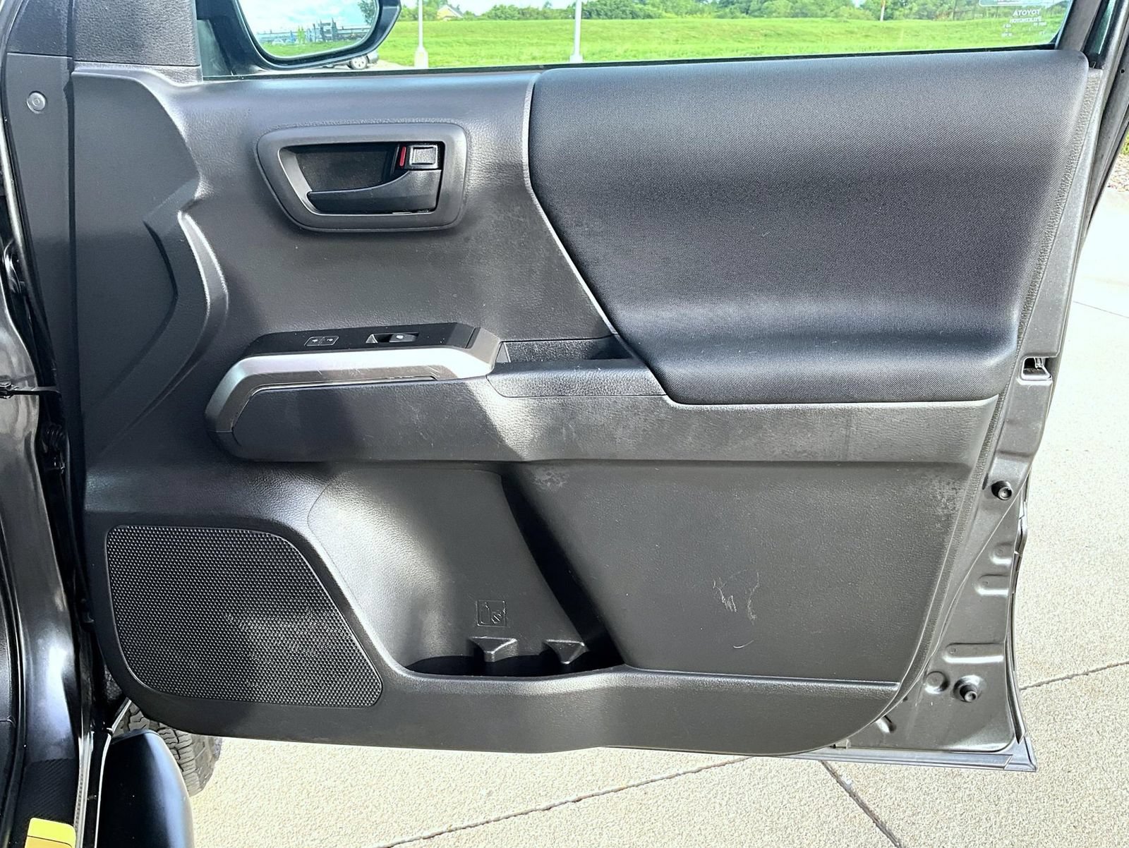 Used 2023 Toyota Tacoma 4x4 Double Cab w/ Trail Edition image 17