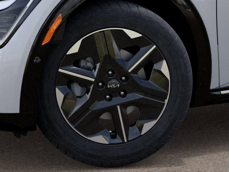 New 2025 Kia EV6 Wind image 9