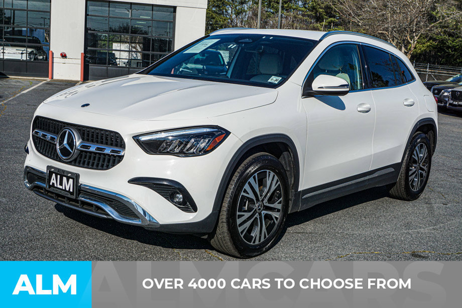 Used 2025 Mercedes-Benz GLA 250 4MATIC image 2