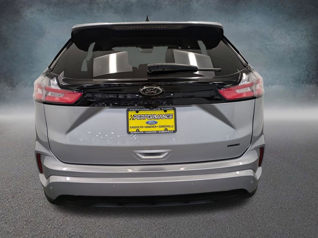 Used 2022 Ford Edge SE w/ Black Appearance Package AWD/4WD image 5
