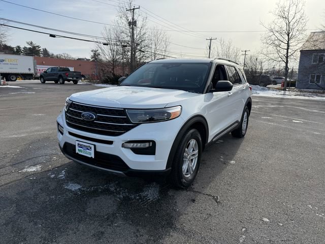 Used 2022 Ford Explorer XLT w/ Equipment Group 202A image 14