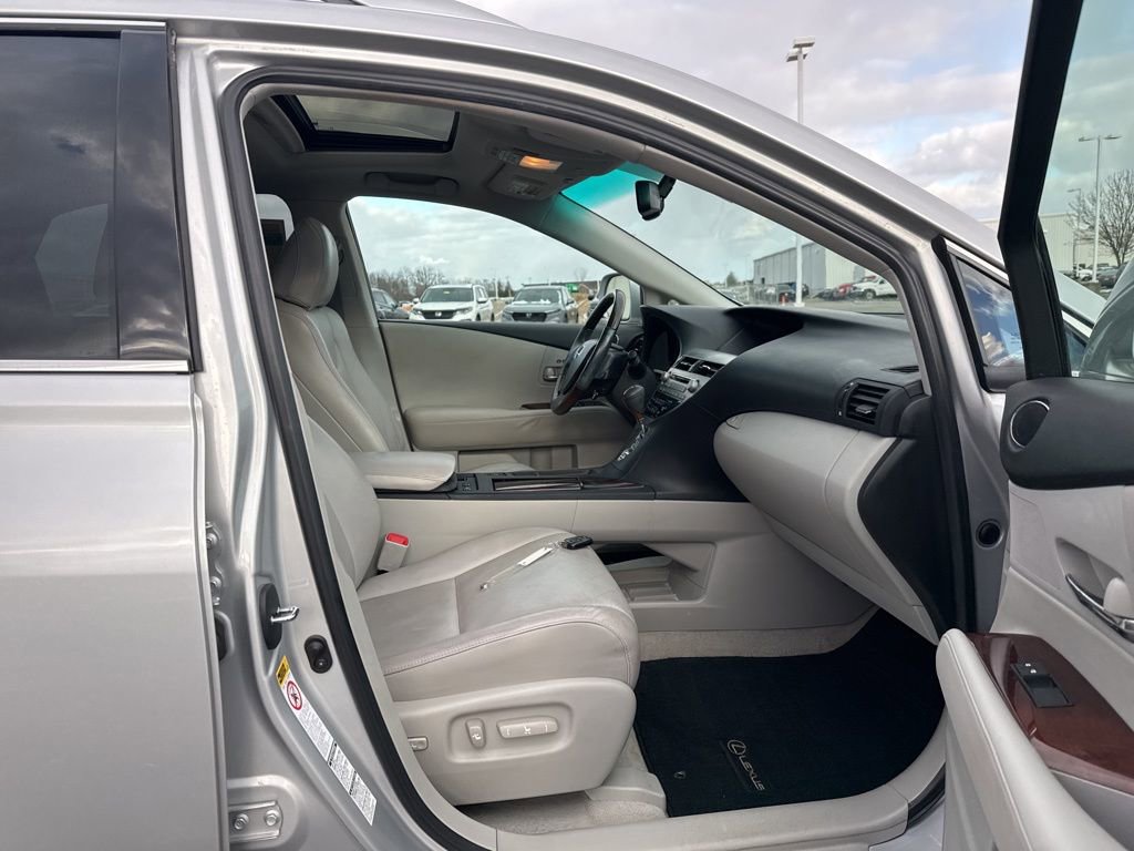 Used 2010 Lexus RX 350 AWD image 36