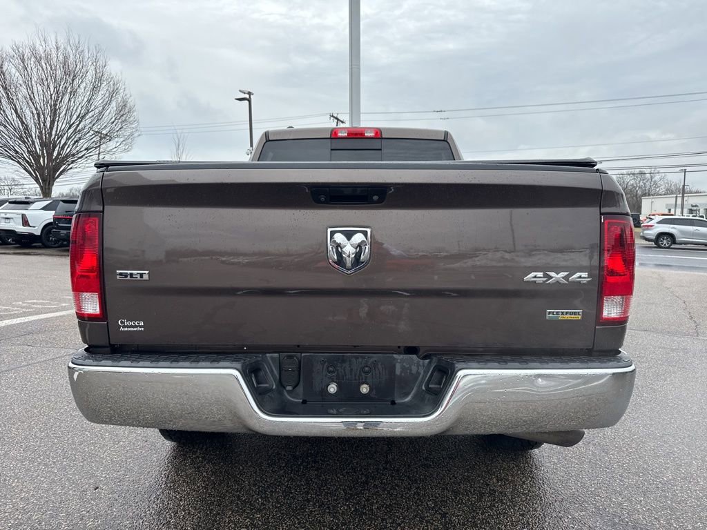 Used 2018 RAM 1500 Classic SLT image 12