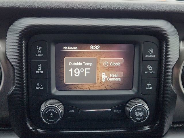 Used 2021 Jeep Wrangler Sport image 38