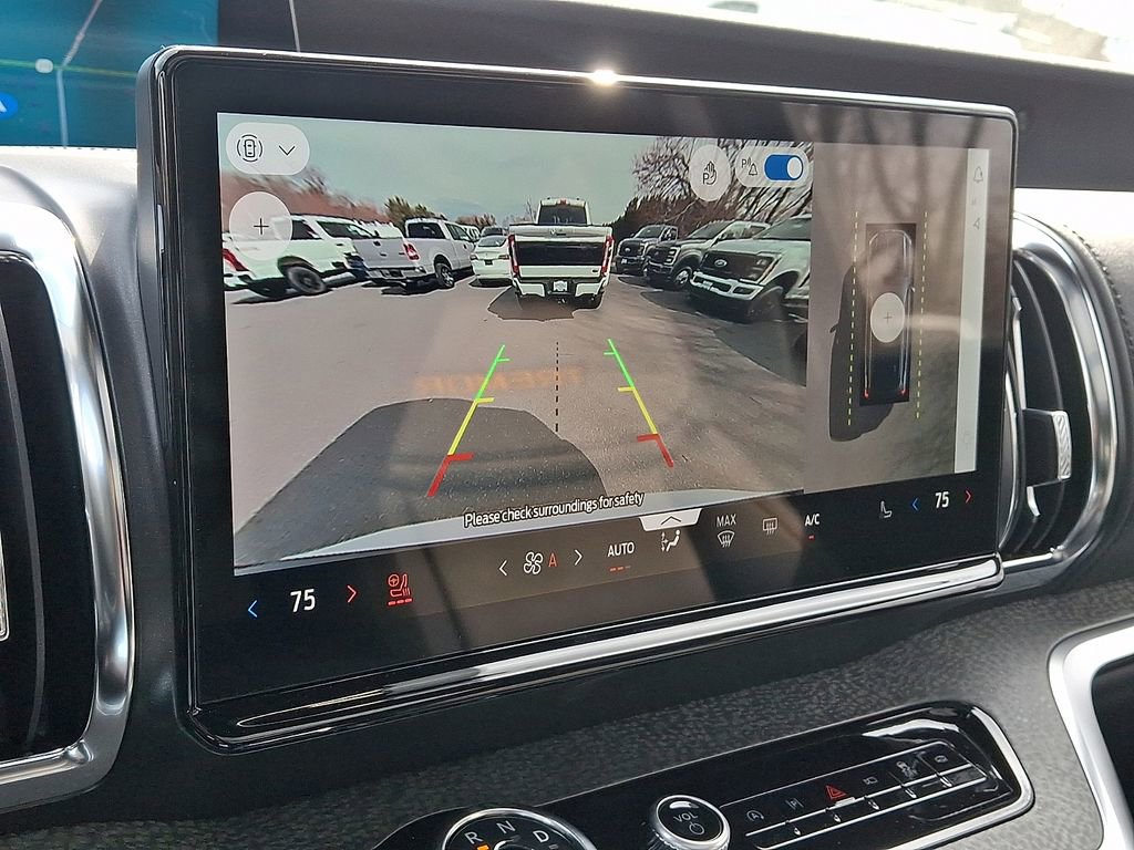 New 2026 Ford Expedition Tremor image 14