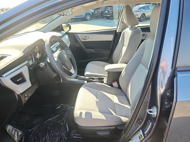 Used 2015 Toyota Corolla LE FWD image 13