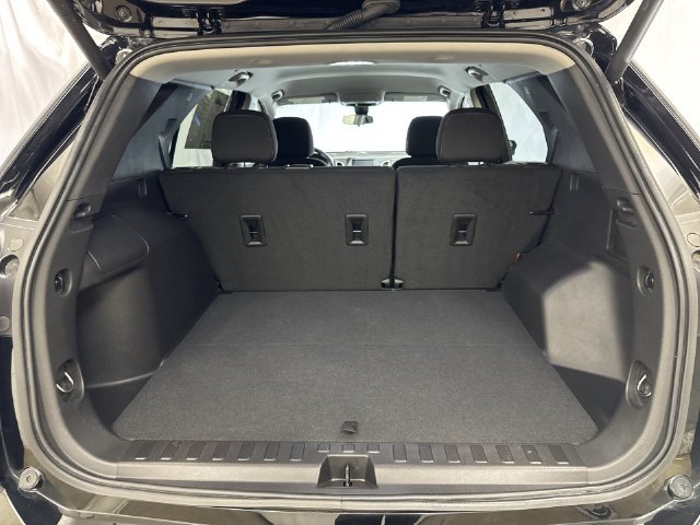 Certified 2024 Chevrolet Equinox LT FWD image 23