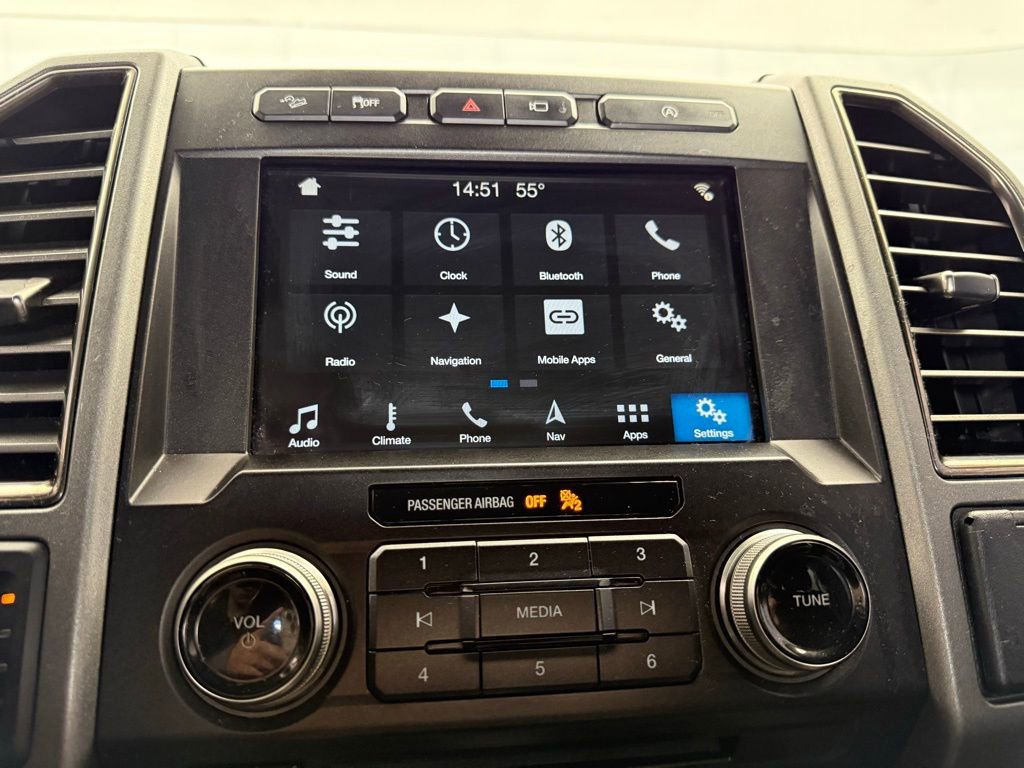 Used 2018 Ford F150 Raptor w/ Equipment Group 802A Luxury image 30