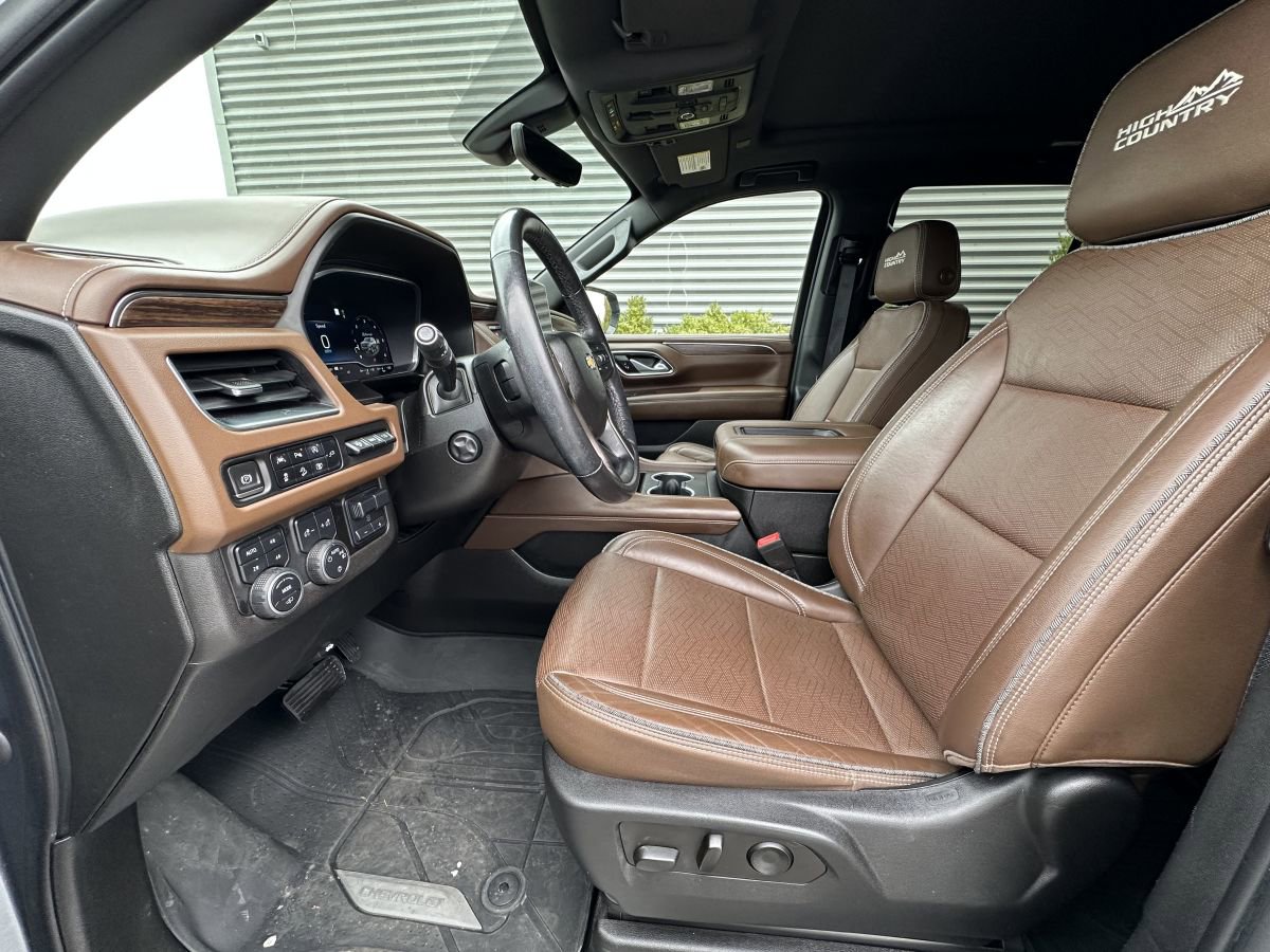 Used 2022 Chevrolet Tahoe High Country image 12