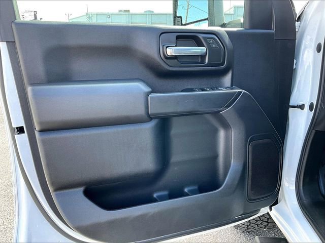 Used 2023 Chevrolet Silverado 2500 W/T w/ WT Fleet Convenience Package image 9