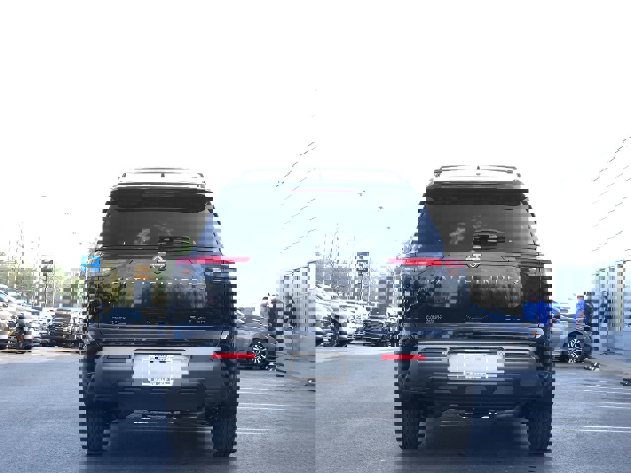 New 2026 Nissan Pathfinder SL image 19