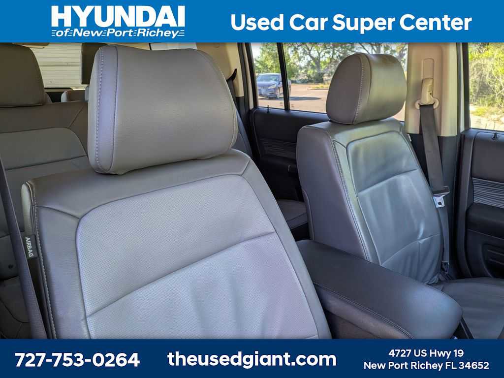 Used 2019 Ford Flex SEL w/ Equipment Group 202A image 6