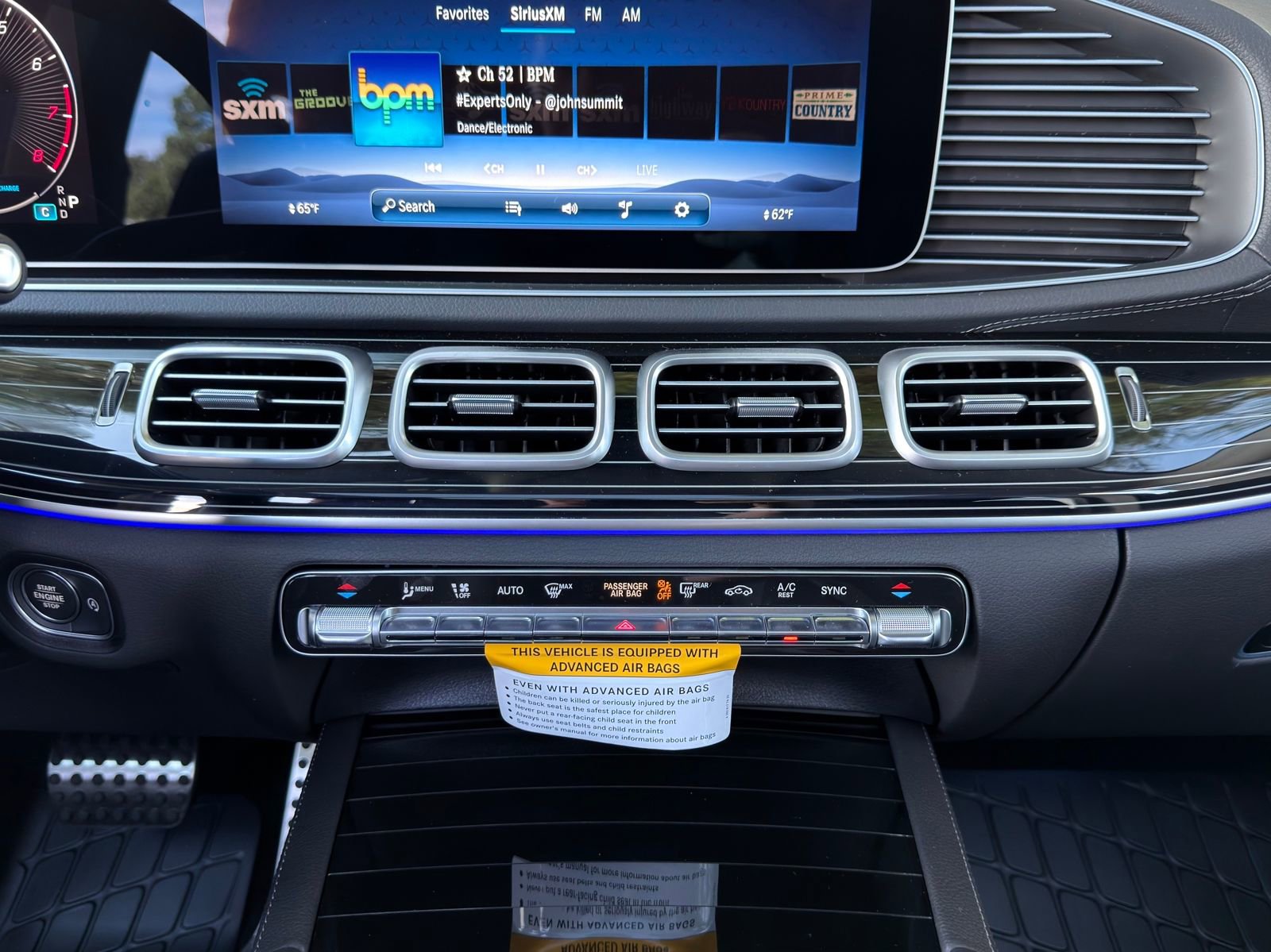 New 2026 Mercedes-Benz GLS 580 4MATIC image 21