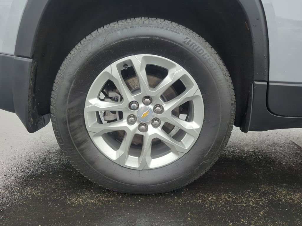 Certified 2024 Chevrolet Traverse LS w/ Safety Package image 13