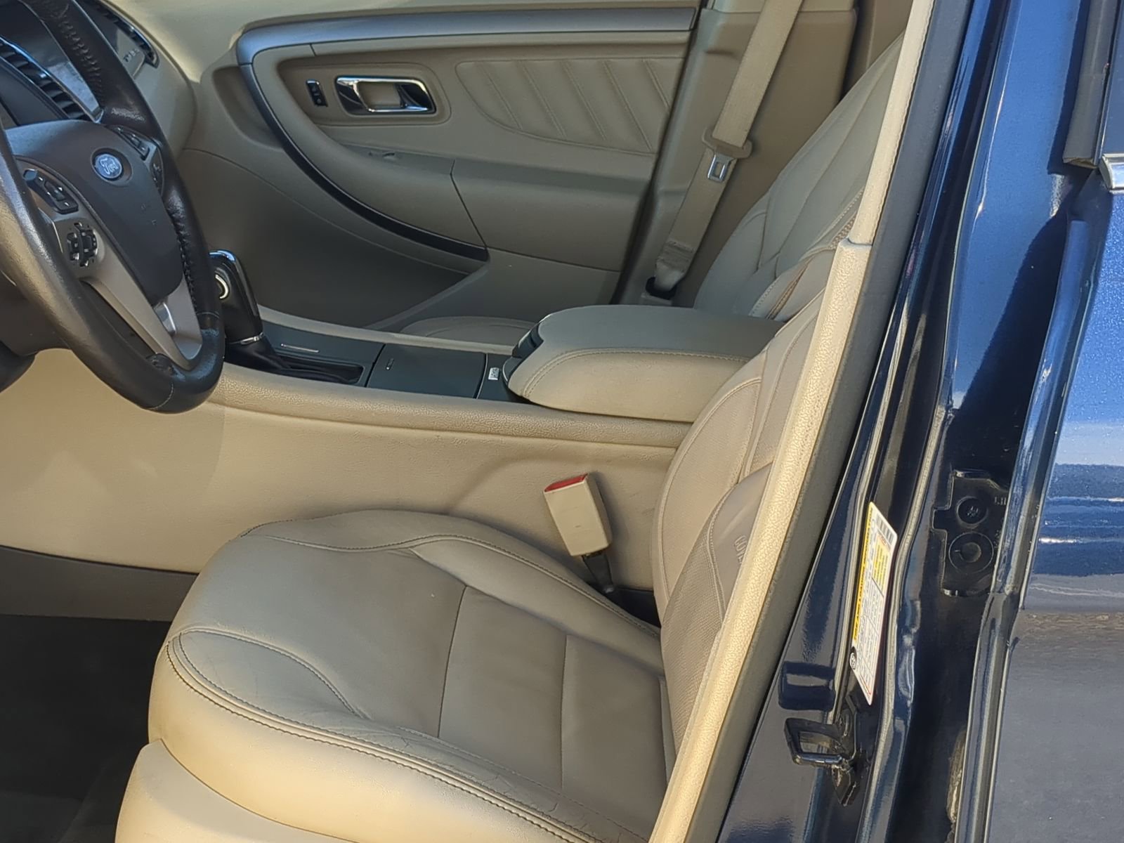 Used 2016 Ford Taurus SEL w/ Equipment Group 201A image 20