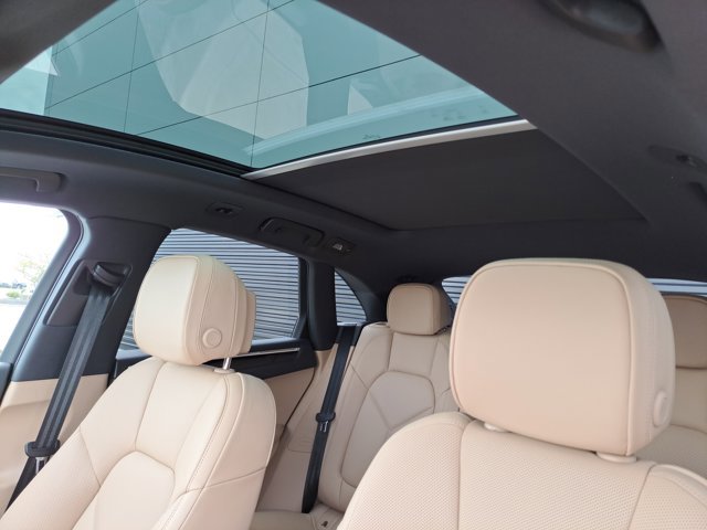 New 2026 Porsche Macan image 34