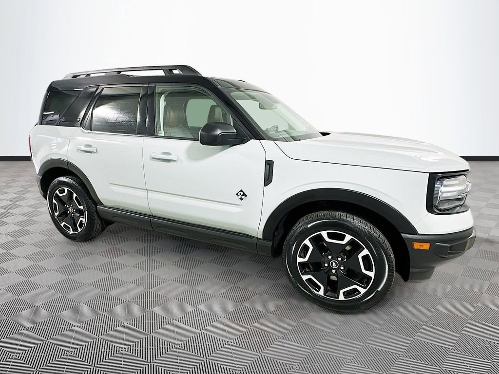 Certified 2022 Ford Bronco Sport Outer Banks w/ Tech Package image 8